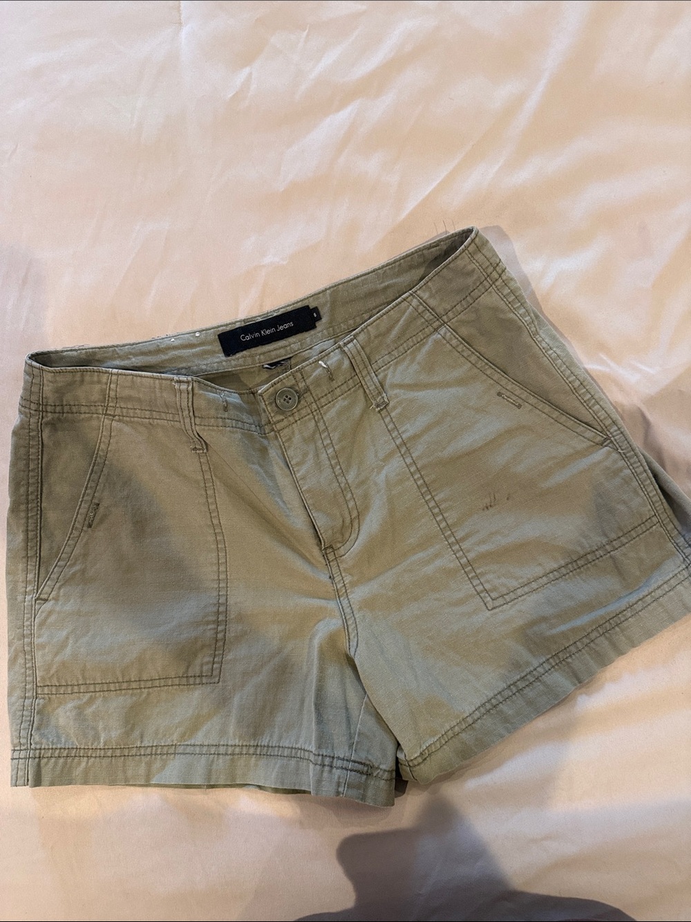 Calvin Klein Jeans Olive Utility Patch-Pocket Women's Shorts